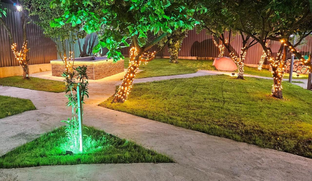 Sierra Hotel Tbilisi Ngoại thất bức ảnh