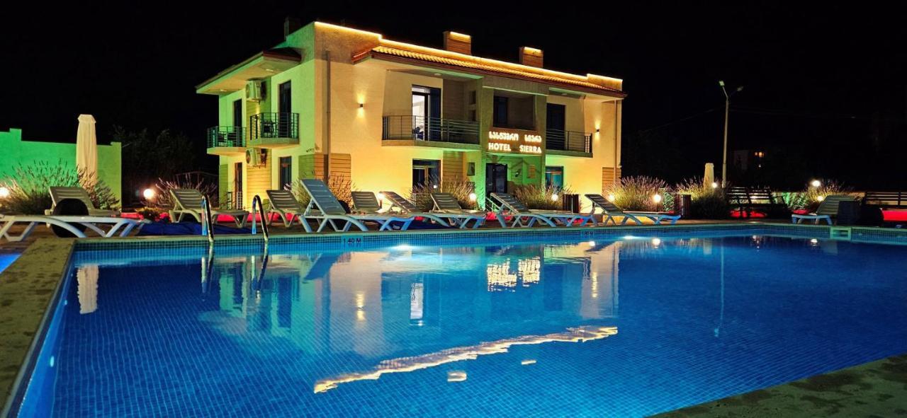 Sierra Hotel Tbilisi Ngoại thất bức ảnh