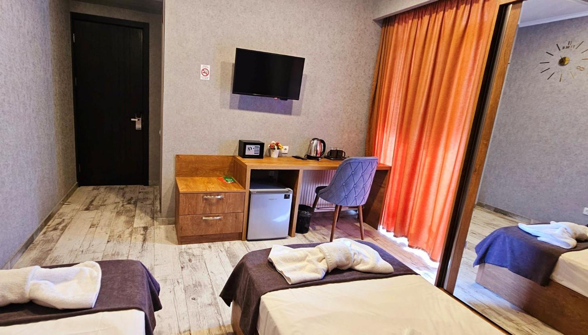 Sierra Hotel Tbilisi Ngoại thất bức ảnh